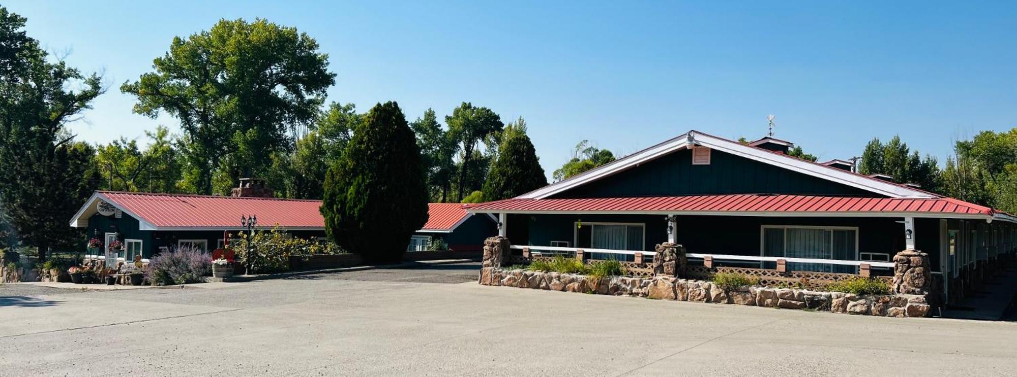 Redwood Arms Motel Paonia Bagian luar foto